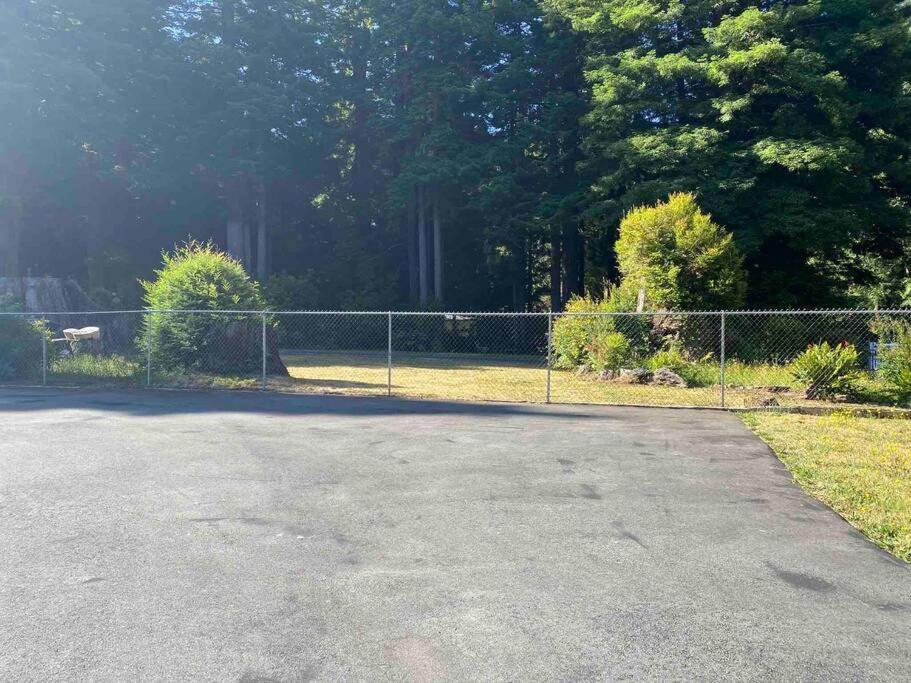 クレセントシティGet Away In The Redwoodsアパートメント エクステリア 写真
