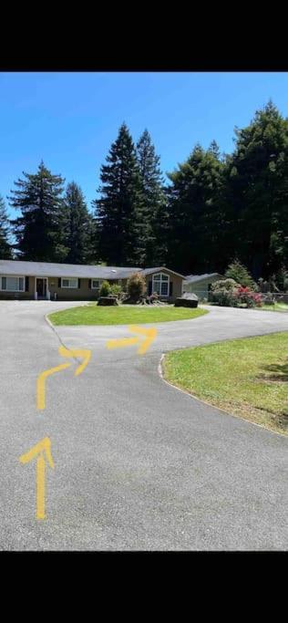 クレセントシティGet Away In The Redwoodsアパートメント エクステリア 写真
